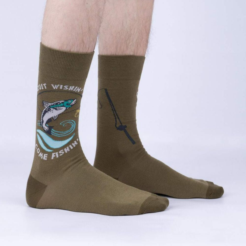 Sock It To Me - Men's Crew - Quit Wishing & Come Fishin' - Funky Gifts NZ