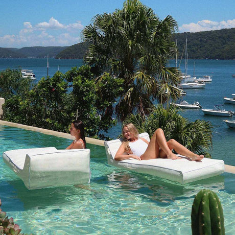 SunnyLife Luxe Lie-On Lounger Casa Blanca - Funky Gifts NZ