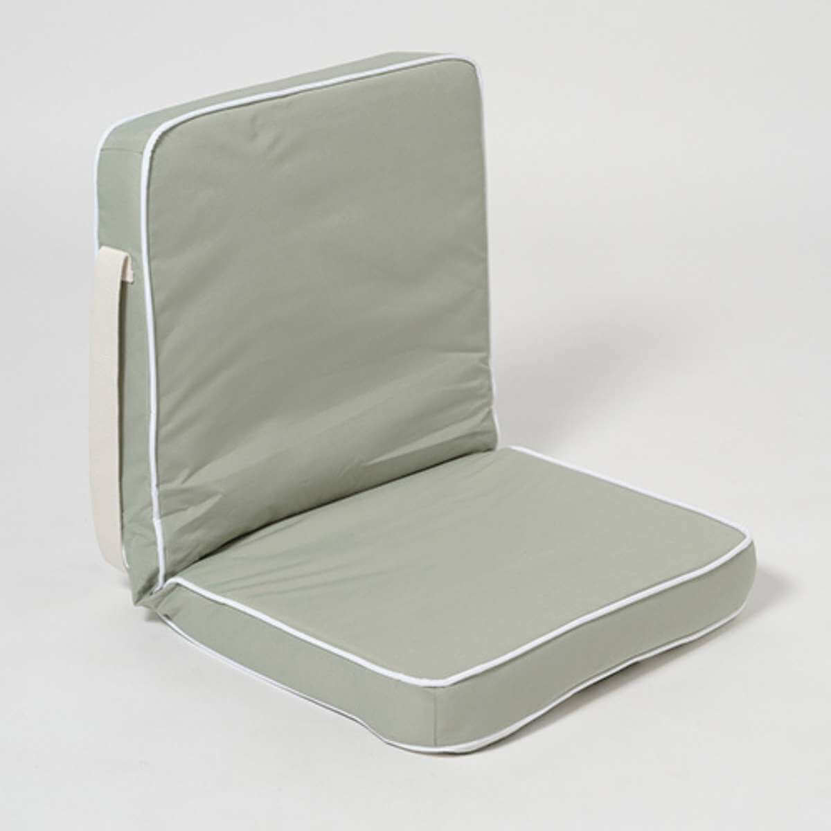 Take_Anywhere_Folding_Chair_Sea_Sage_SunnyLife__1_.jpg