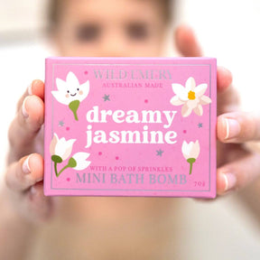 ew_Kids_Dreamy_Jasmine_Mini_Bath_Bomb.jpg