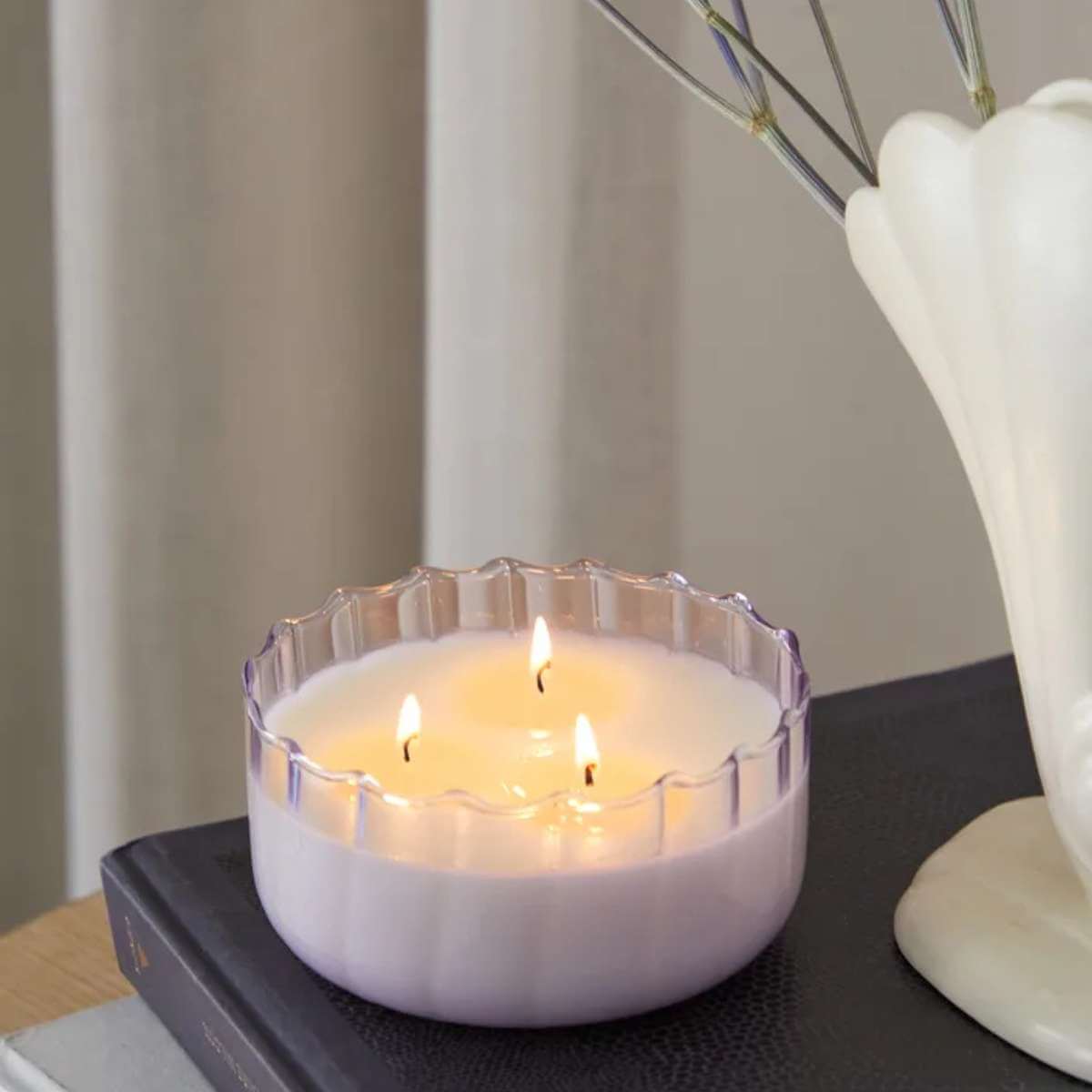 paddywax_ripple340g_Candle_Salted_Iris.jpg